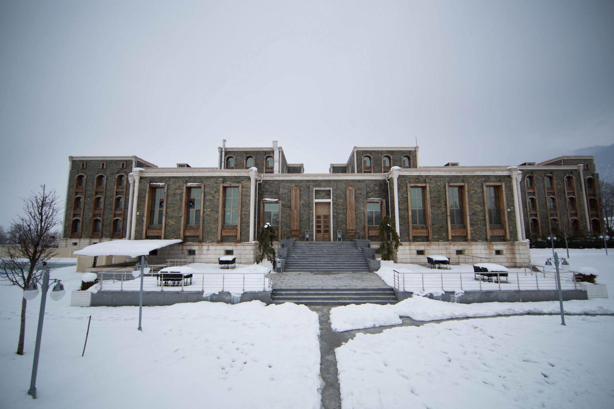 Qafqaz Karvansaray Hotel Gabala Exterior photo